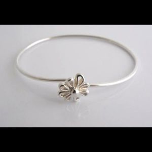Tiffany & Co silver paloma picasso daisy bangle